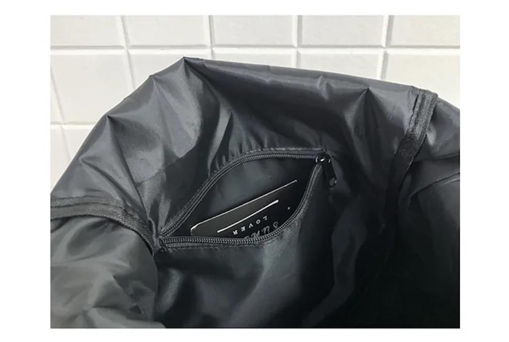 Mochila Urbana Negra Porta Notebook Hebilla Unisex