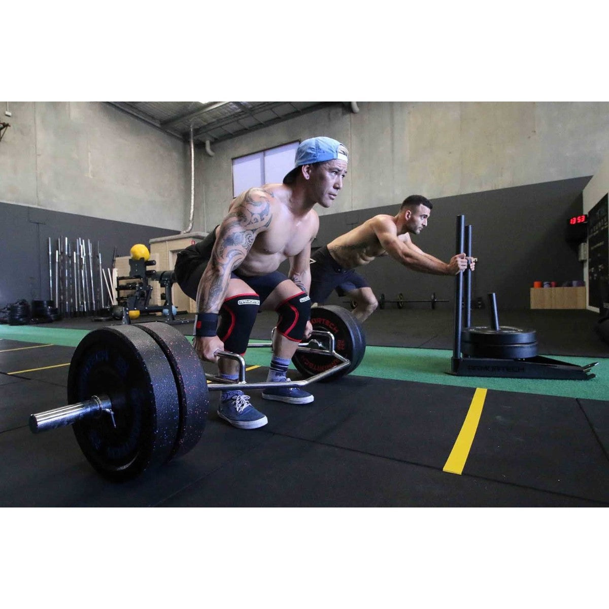 Piso Caucho Gimnasio Alto Trafico 100x100cm X 25mm